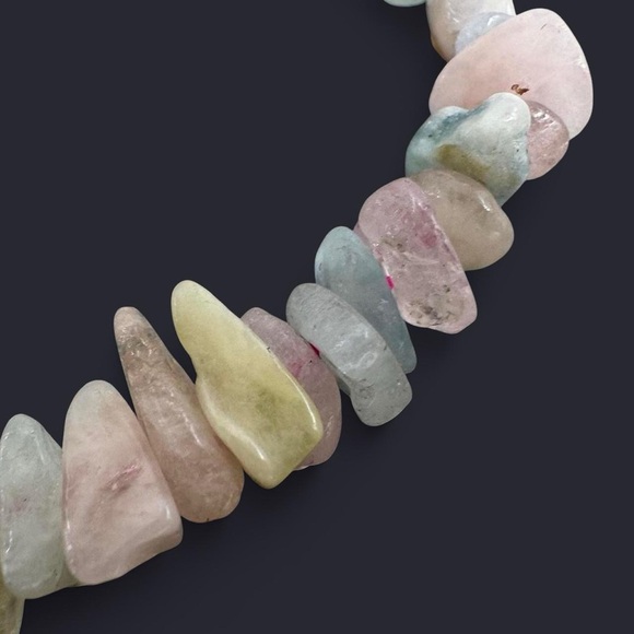 Beryl Morganite Crystal Bead Bracelet - Picture 3 of 5